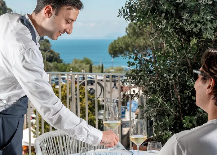 Tirrenia Hotel Sorrento