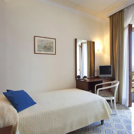 Hotel Tirrenia