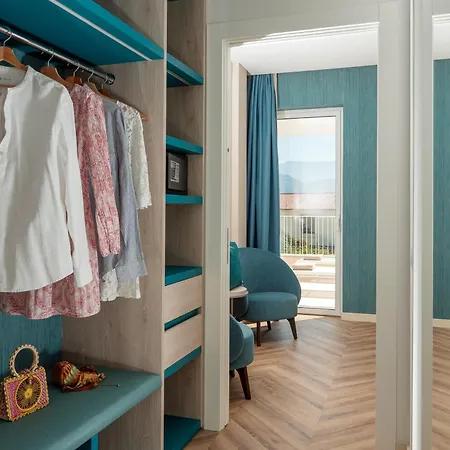 Tirrenia Hotel Sorrento