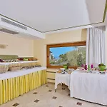 Tirrenia 4* Сорренто