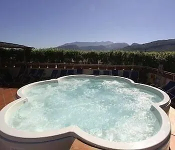 Hotell Tirrenia