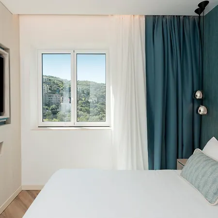 Otel Tirrenia 4*