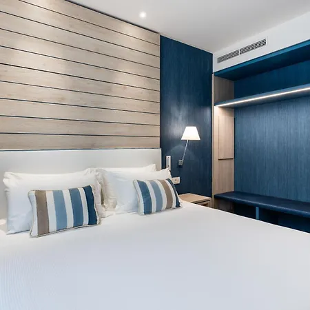 Tirrenia Otel Sorrento