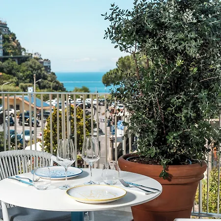 Tirrenia Hotel