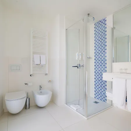 Hotel Tirrenia 4*