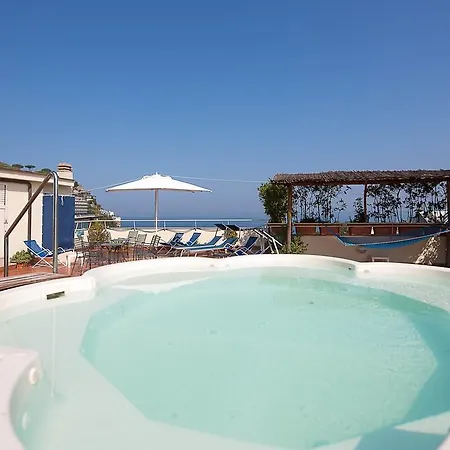 Tirrenia Hotel