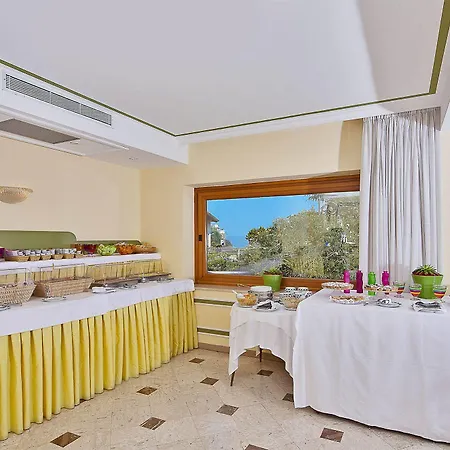 Tirrenia 3* Península Sorrentina