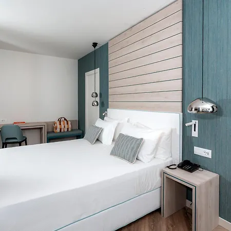 Hotel Tirrenia