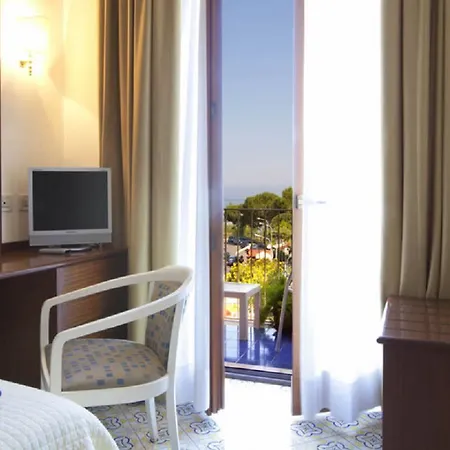 Tirrenia Hotel