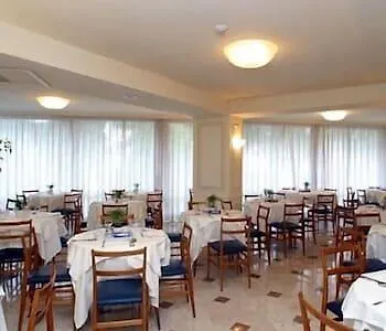 Tirrenia Hotel 4*